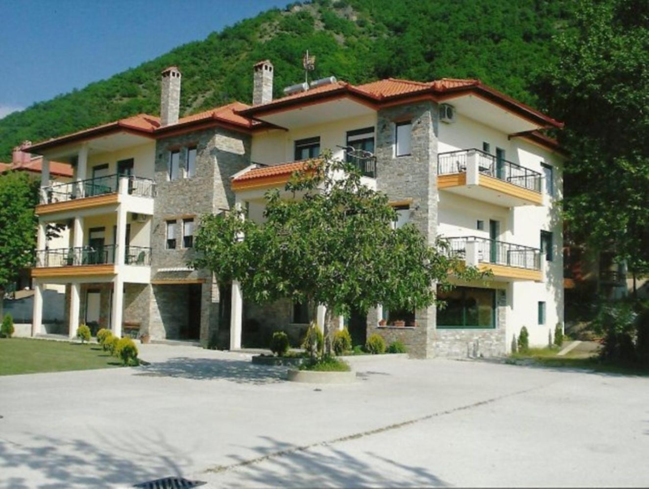 Hotel Galaxias Loutraki  Bagian luar foto