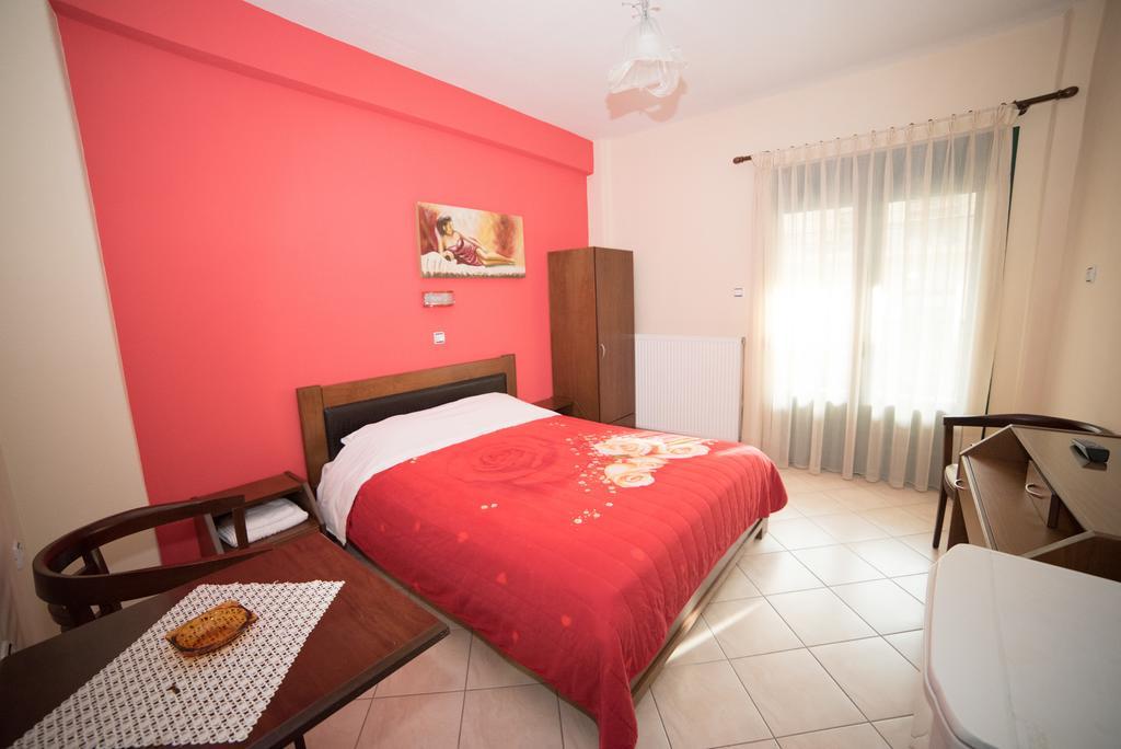 Hotel Galaxias Loutraki  Bagian luar foto