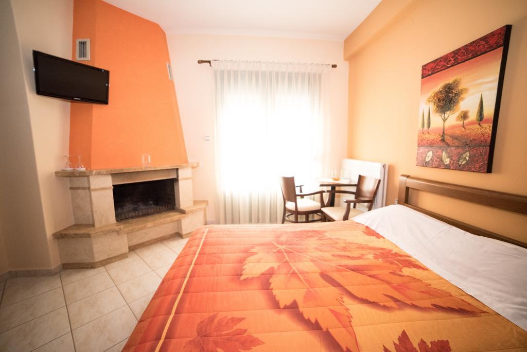 Hotel Galaxias Loutraki  Bagian luar foto